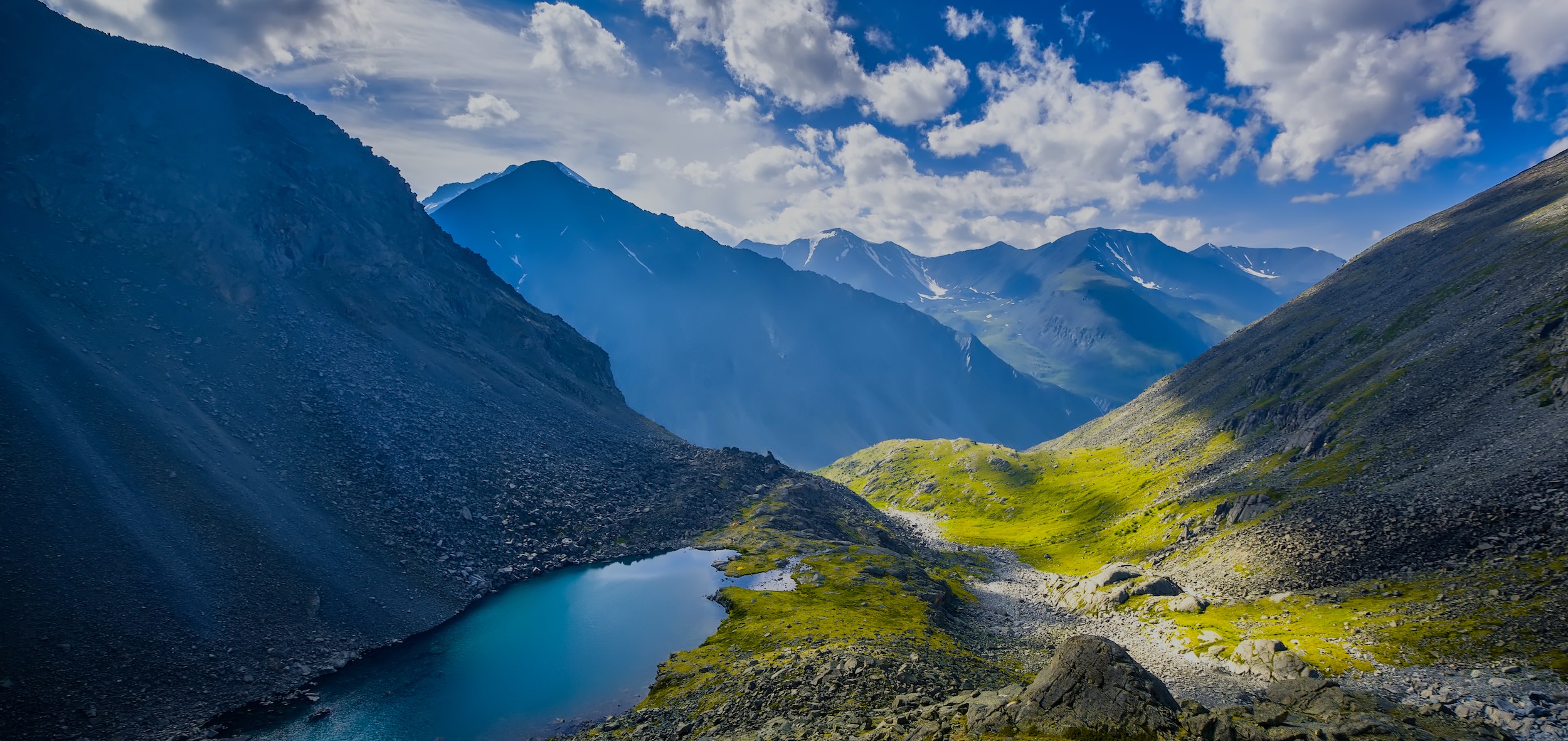 Экскурсии и индивидуальные туры с бронированием номеров в отелях на Алтае: персональные предложения с пакетом «все включено»