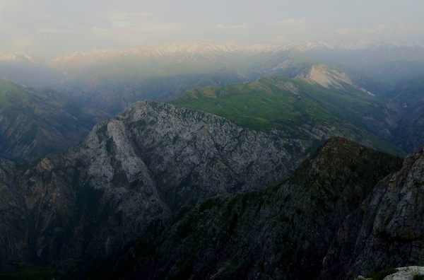 Узбекистан плато палутхан